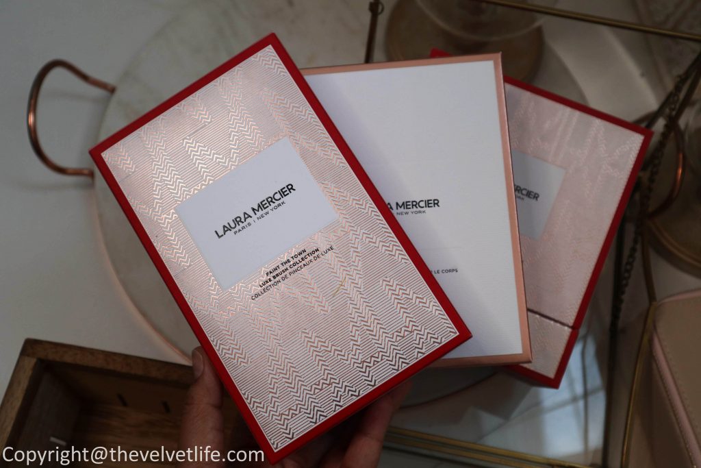 Laura Mercier Holiday 2019 Collection review swatches The Caviar Vault Eye colour Collection, Paint The Town Luxe Brush Collection, Très Rich Hand & Body Crème Collection, Très Rich Hand & Body Crème Collection