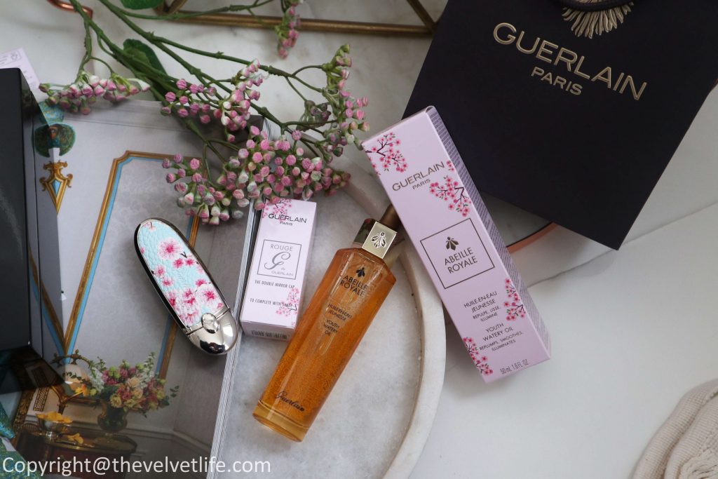 Guerlain Cherry Blossom Spring Collection 2020 review swatches Guerlain Meteorites Happy Glow, Guerlain Rouge G Lipstick 61, 62, Abeille Royale Youth Watery Oil