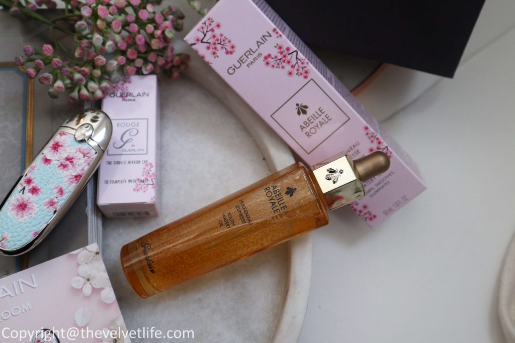 Guerlain Cherry Blossom Spring Collection 2020 review swatches Guerlain Meteorites Happy Glow, Guerlain Rouge G Lipstick 61, 62, Abeille Royale Youth Watery Oil